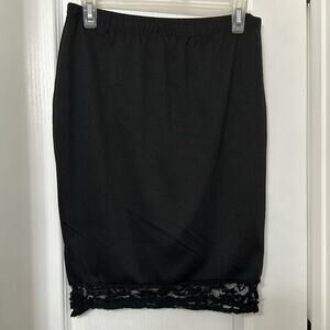 Maite perroni lace skirt with side slits size L
